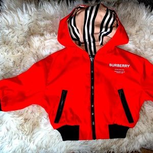 Burberry windbreaker reversible